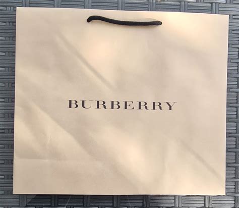 burberry papiertasche|burberry purses clearance.